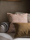 6101_ShadesBarite_Roomshot_4