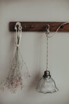 719200-Taklampa-Greta-Vagig-Klar-antik-massing-interior