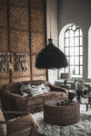 Jakobsdals-Bord_Savanna_N812425-12-Lampa_Rhea_N812414-11-Sk-C3-A5l_Organza_N882486-74-V-C3-A4ggdekoration_Loom_N892466-12-Kuddfodral_Myla_N892401-91-N882439-72
