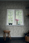 S10256_Montfort_Graphite_Sandberg-Wallpaper_interior3-467x700-b338eed2-d70d-4fc9-97d0-9ea9dcfd7839