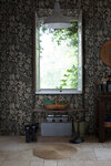 S10257_Fig-Garden_Charcoal_Sandberg-Wallpaper_interior1-467x700-41afd6e0-7922-4979-bf56-4284cab8843d