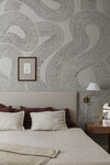 S10357_Sand_graphite_Sandberg-Wallpaper_interior2-600x900-8fd504ac-73bc-4ca8-aa76-55eca806fe85