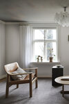 S10360_Moln-Ceiling_misty-blue_Sandberg-Wallpaper_interior3-600x900-fdff58e9-83e7-4af1-9550-94ef8451050d