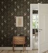 S10577_Louise_Dark_Sandberg-Wallpaper_interior1-907x1000-67e53200-25e5-428d-a0c1-3905b5ede9dc