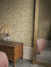 S10676_Mila_Olive-Green_Sandberg-Wallpaper_interior3-1500x2000-79cfac48-94d9-4769-9503-9e968220a6bb
