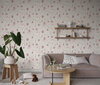 S10717_Della_Pink_Sandberg-Wallpaper_interior2-1500x1271-1f963749-1759-417a-86ce-3587b4fb0c90