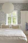 S10719_Linnea-Mural_Misty-Blue_Sandberg-Wallpaper_interior2-1000x1500-ea1adbec-0e37-423f-8c3a-159871106724