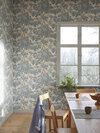 S10790_Eken_Light-Blue_Sandberg-Wallpaper_interior1-1500x2000-524952f9-5872-4b9f-8c98-f623fc3e8256